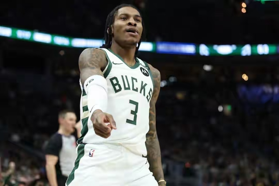 QOu, Omn, 超级顶薪是