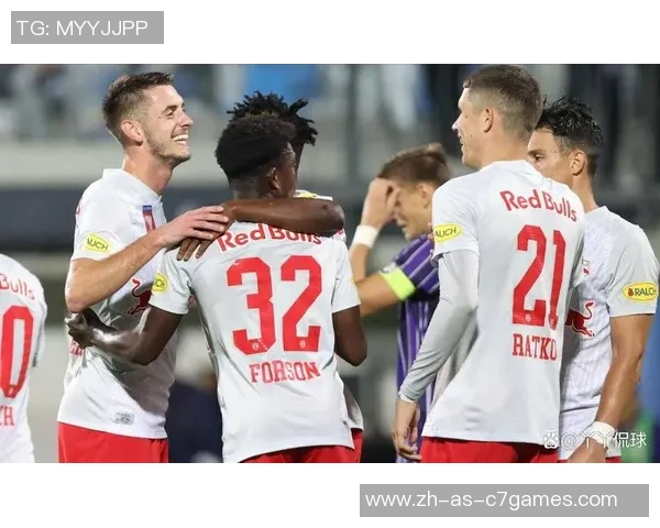 欧冠杯激战萨尔茨堡对决那不勒斯精彩回顾与战术分析